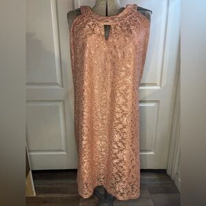 En Focus dress Women size 14 sleeveless zip/v‎ neck/floral+chest lined